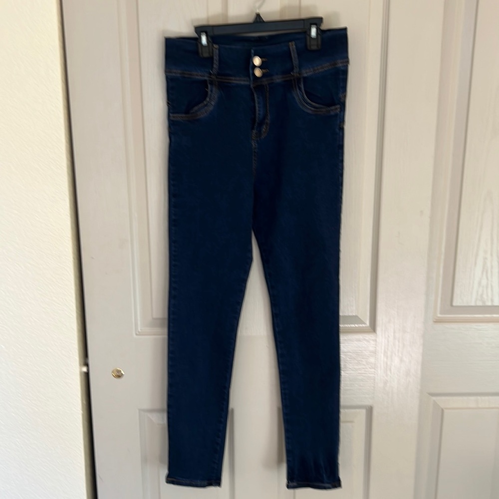 No brand tag, “Booty-lift” Jeggings, size XL